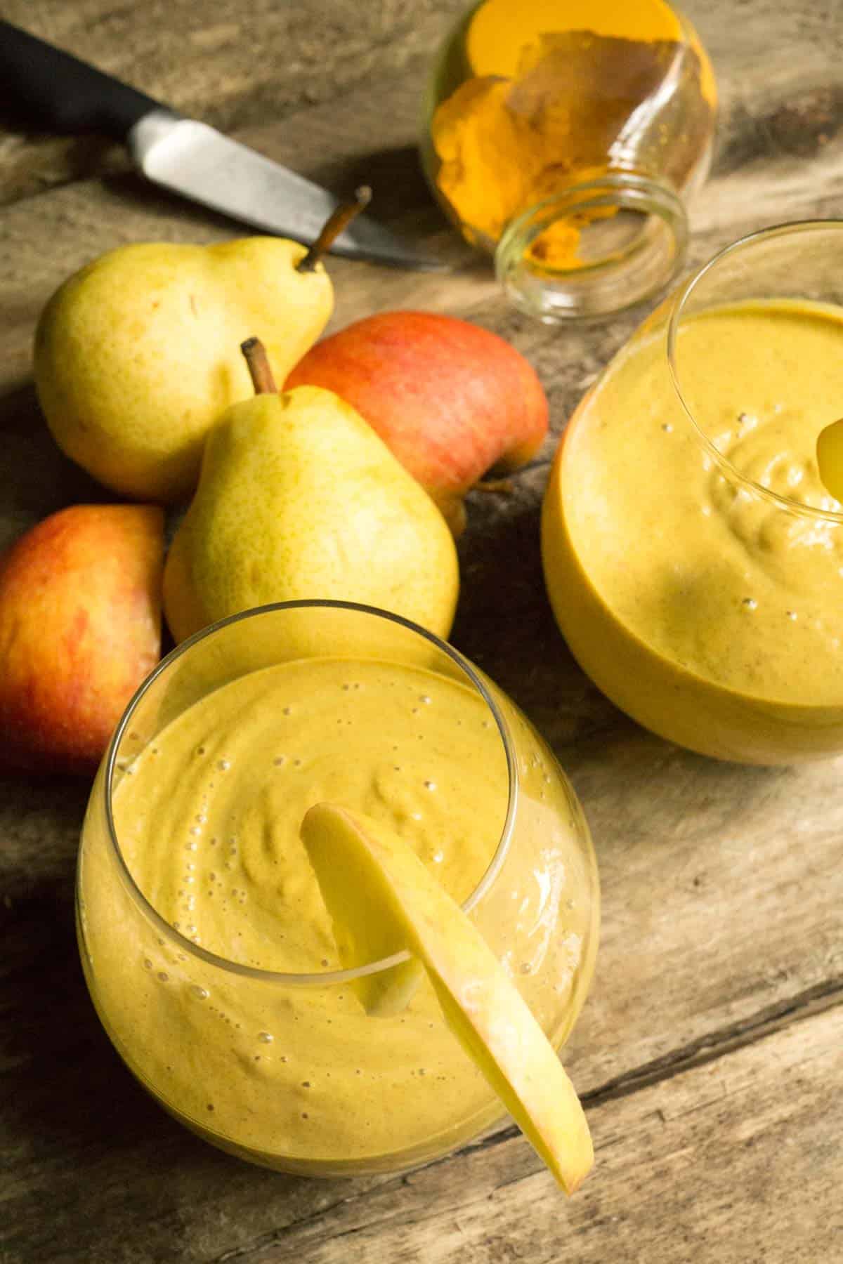 Anti-inflammatory turmeric smoothie