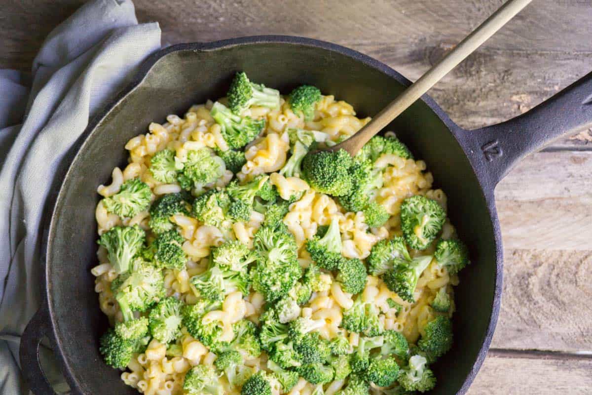 Broccoli cheddar mac n cheese - Smart Nutrition with 