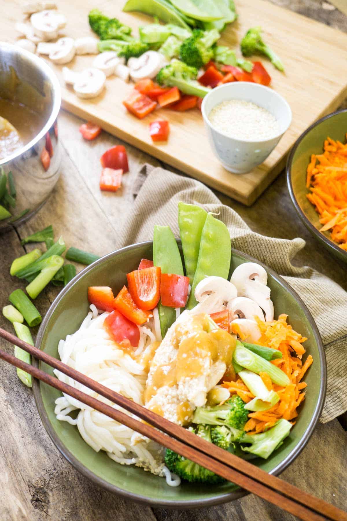 teriyaki chicken noodle bowls