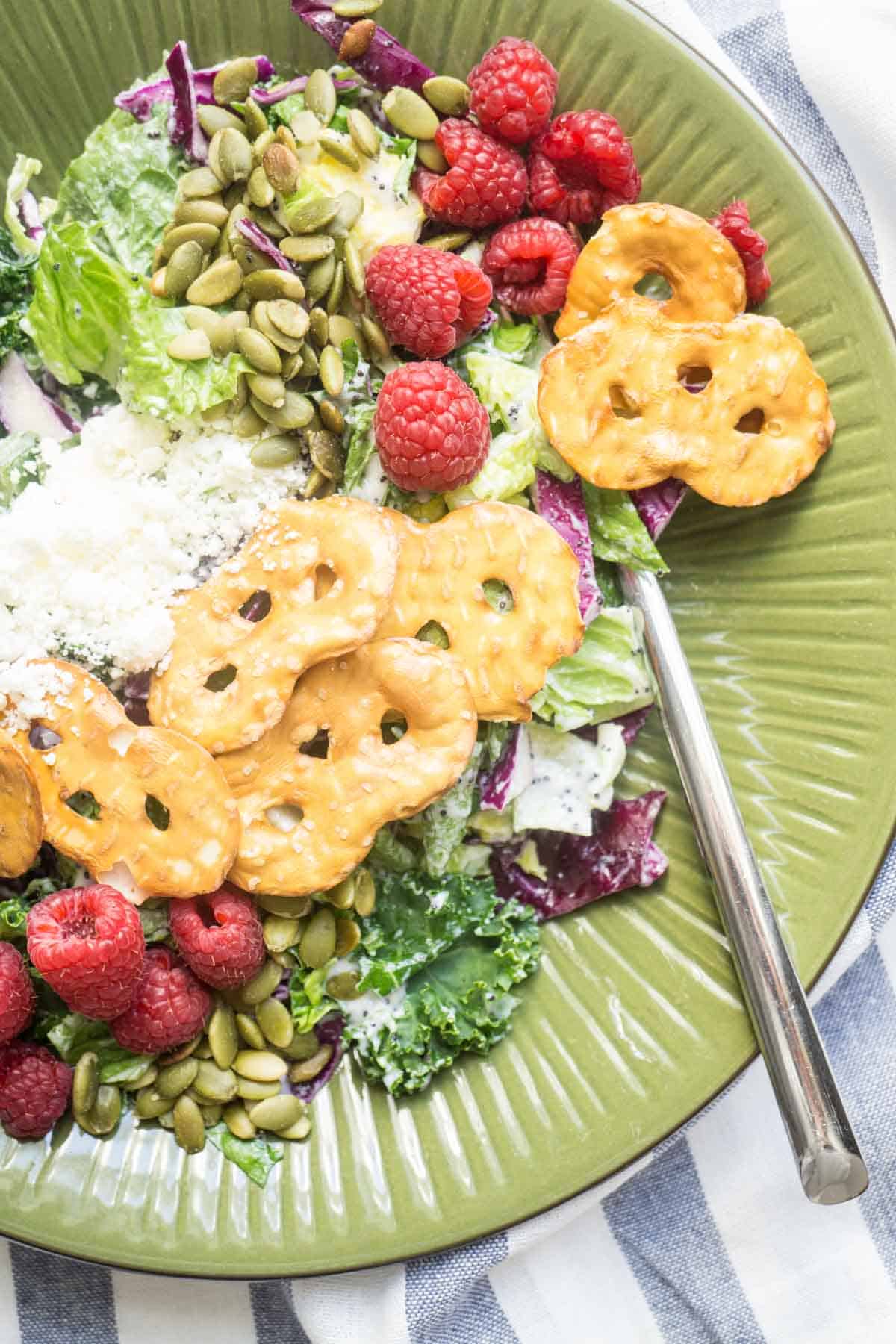 raspberry pretzel salad