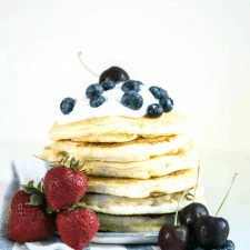 Sourdough Pancakes (the fluffiest pancakes ever)