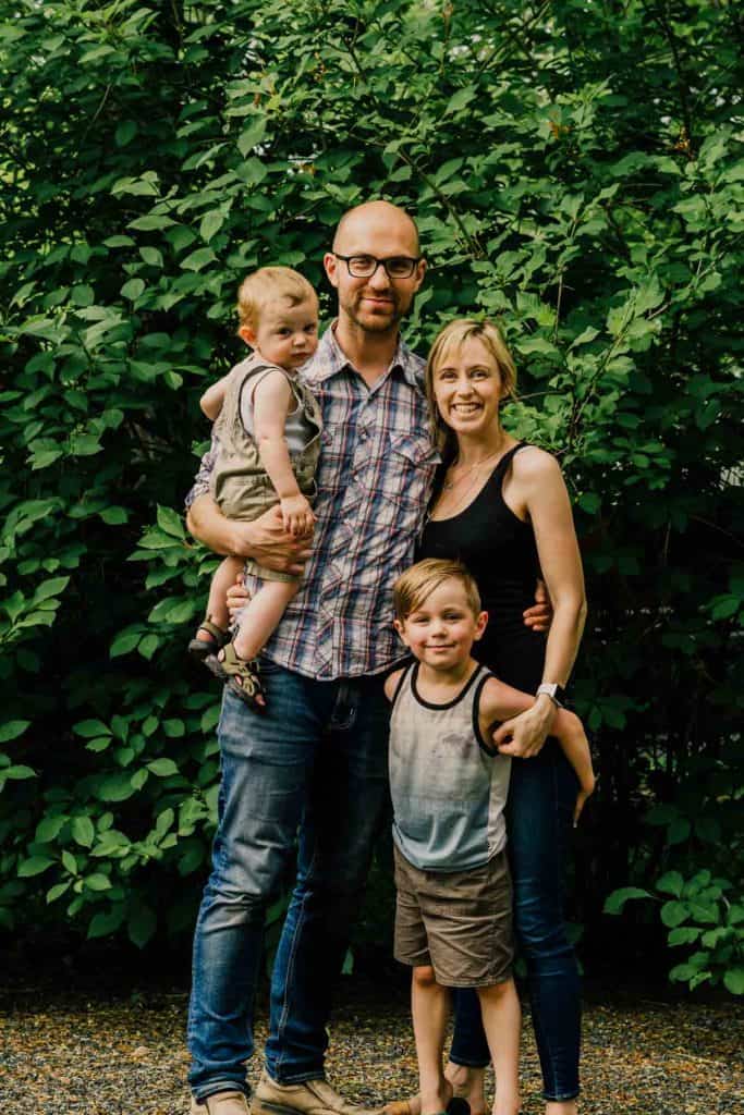 A family with dad, mom, and two boys