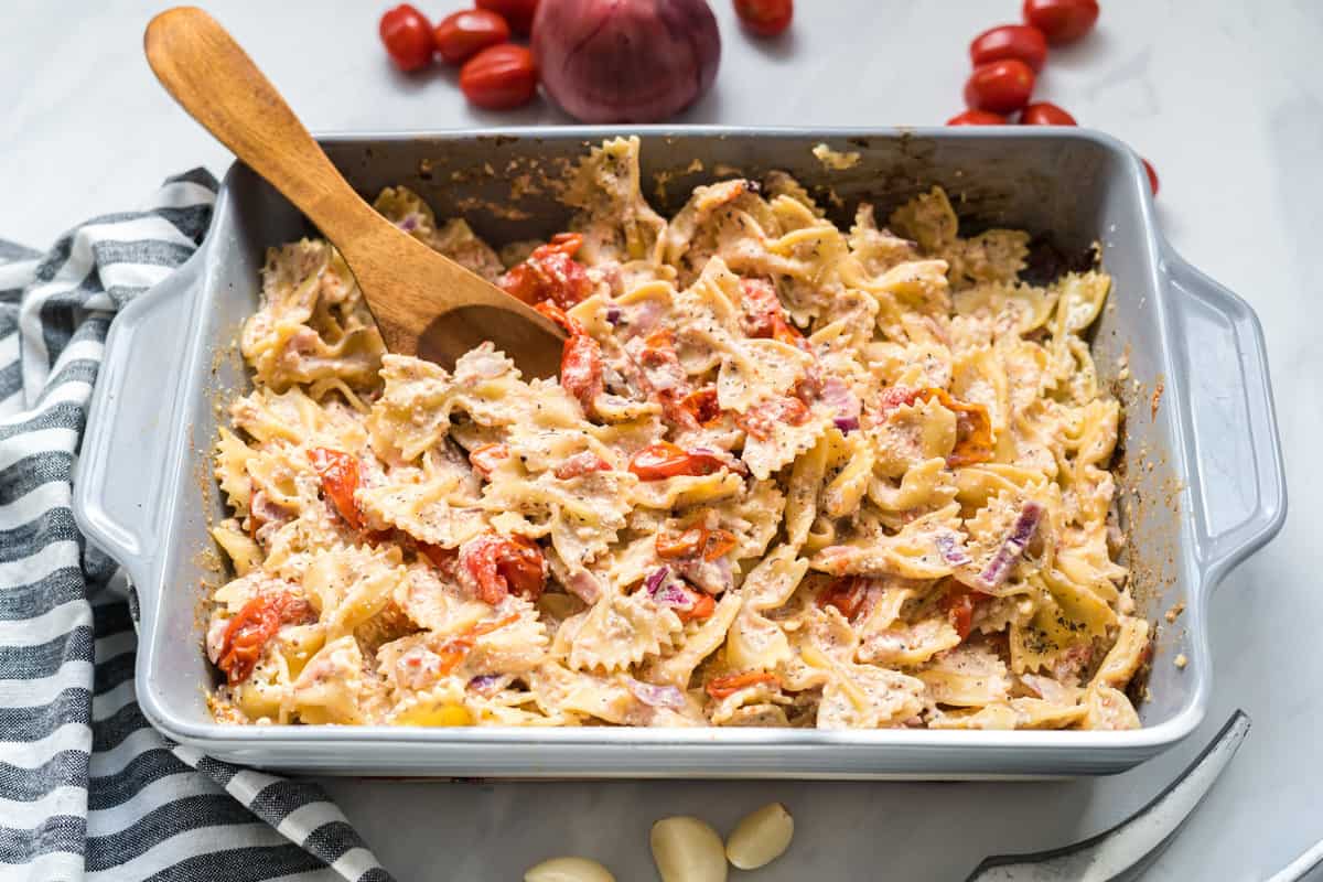 creamy roasted tomato farfalle